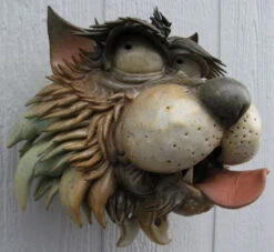 Zany Cat-6 Ceramic Birdhouse