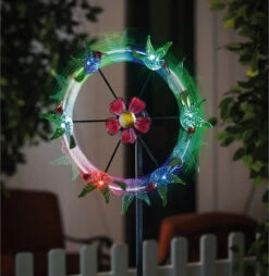 Hummingbirds Solar Kinetic Garden Spinner